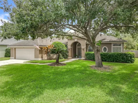 1790 Carillon Park Dr, Oviedo, FL 32765