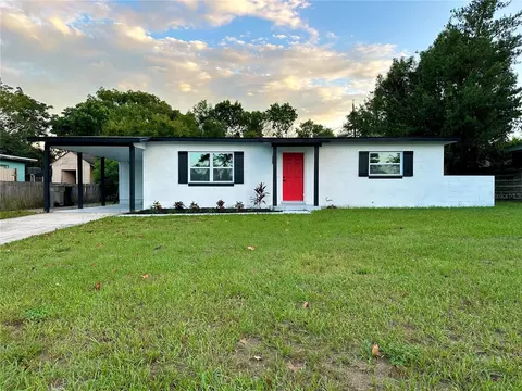 190 W Grossenbacher Dr, Apopka, FL 32712