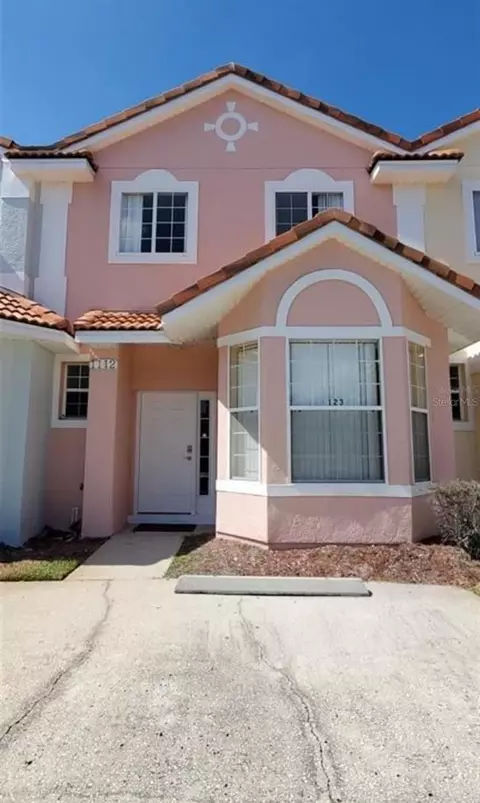 1112 S Beach Cir, Kissimmee, FL 34746