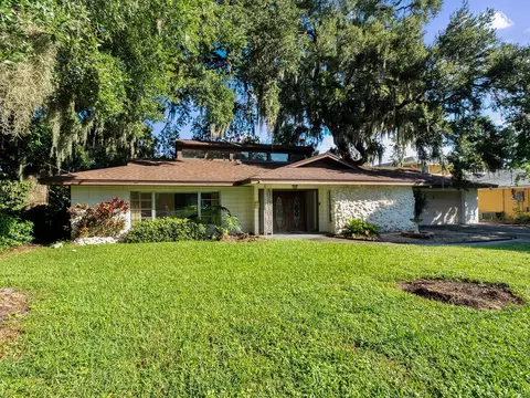 2813 Timberlake Dr, Orlando, FL 32806
