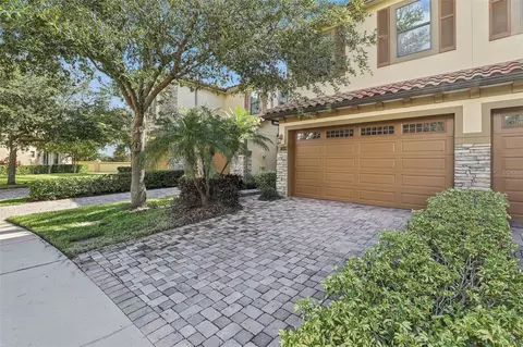 8012 Prestbury Dr, Orlando, FL 32832