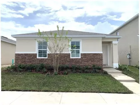 5276 Flameleaf St, Apopka, FL 32712