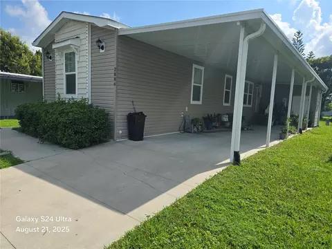 2886 Canyon Dr #584, Orlando, FL 32822