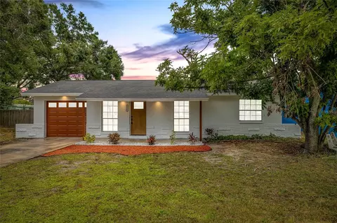 8930 94th Ave, Seminole, FL 33777