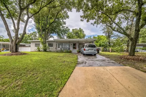 1435 Eden Dr, Apopka, FL 32703