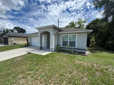 625 S Glancy Dr, Deltona, FL 32725