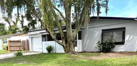 700 Hillview Dr, Altamonte Springs, FL 32714