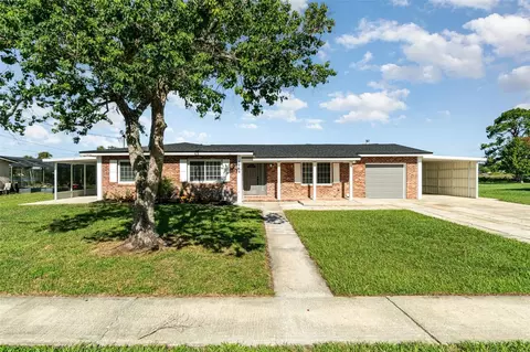 1216 W Wellington Dr, Deltona, FL 32725