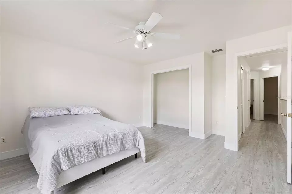 Bedroom - 239 Longhirst Loop, Ocoee, FL 34761 photo 5 of 7