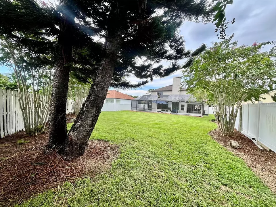 Exterior - 239 Longhirst Loop, Ocoee, FL 34761 photo 13 of 25