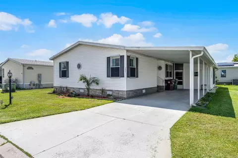 2472 Independence Ln, Saint Cloud, FL 34772