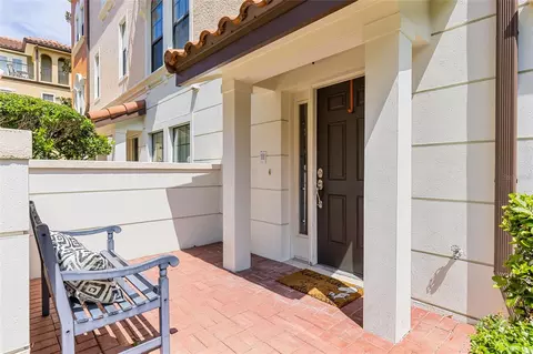 4200 Messina Dr, Lake Mary, FL 32746