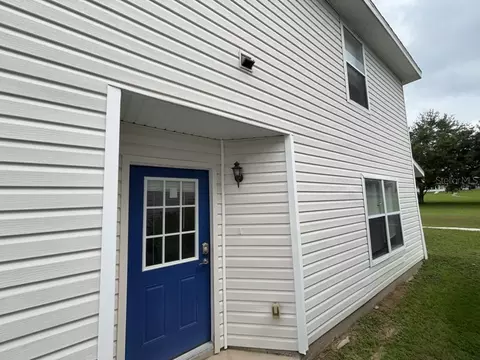1084 Park Central Cir, Groveland, FL 34736