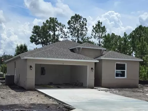 8 Fellowship Dr, Palm Coast, FL 32137