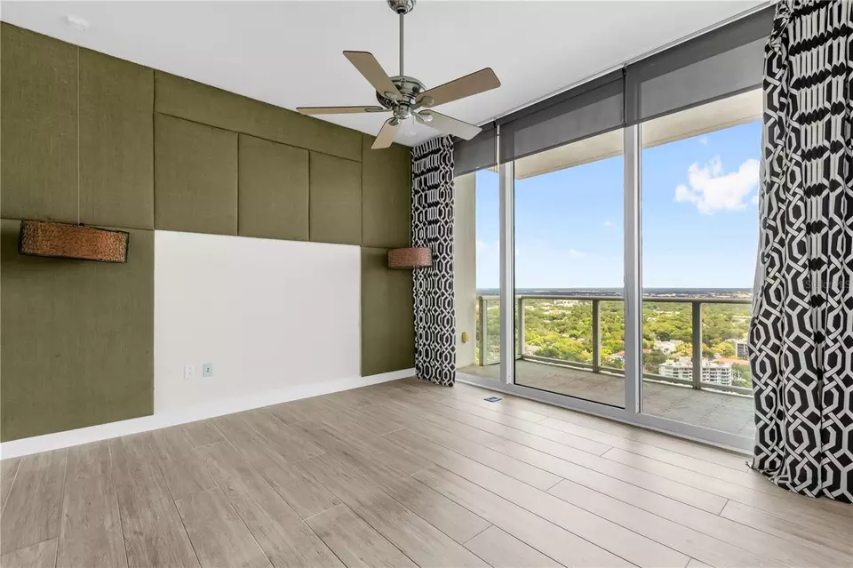 Bedroom - 150 E Robinson St #2701, Orlando, FL 32801 photo 1 of 3