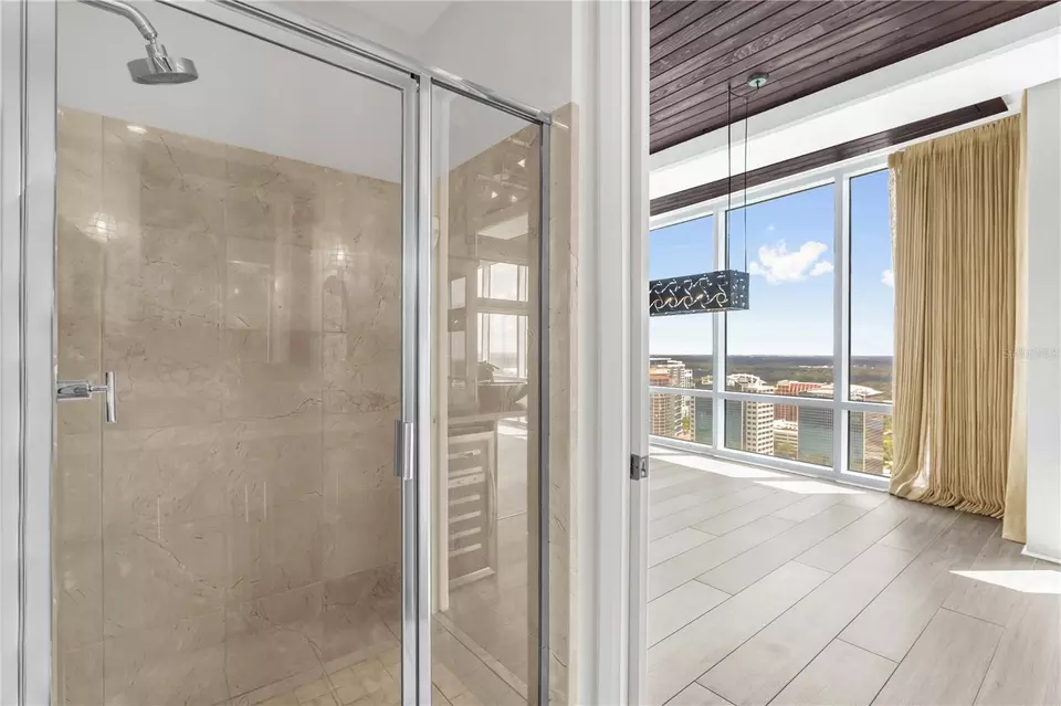 Bath - 150 E Robinson St #2701, Orlando, FL 32801 photo 5 of 5