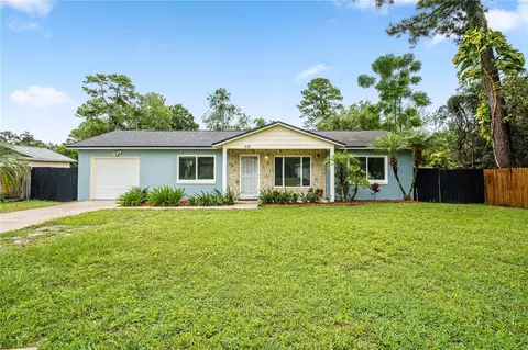 335 Hidden Lake Dr, Sanford, FL 32773