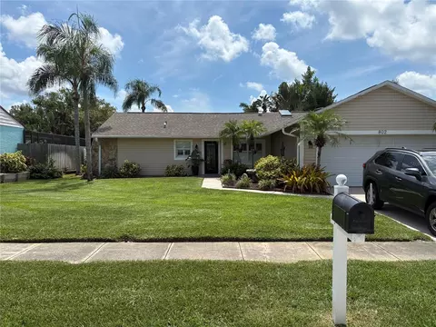 802 Woodhill Ct, Palm Harbor, FL 34683