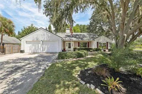 116 E Delaware St, Tavares, FL 32778