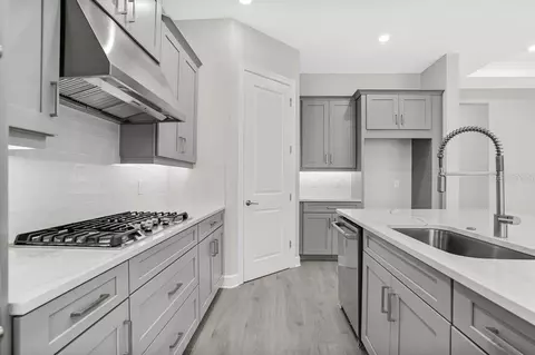 Kitchen - 949 Tassleflower Trl, Saint Cloud, FL 34771 photo 1 of 4