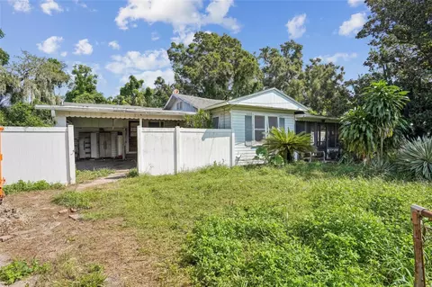 4324 E Grove View Ave, Tampa, FL 33617