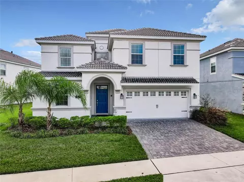 8814 Interlocking Ct, Davenport, FL 33896