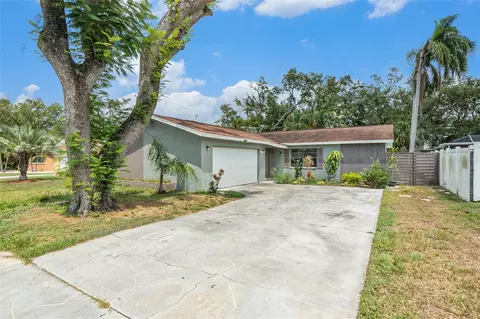 2846 Eagle Run Cir E, Clearwater, FL 33760