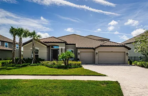 33161 Kateland Dr, Wesley Chapel, FL 33545