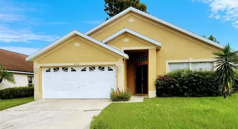 246 Queen Mary Dr, Davenport, FL 33837