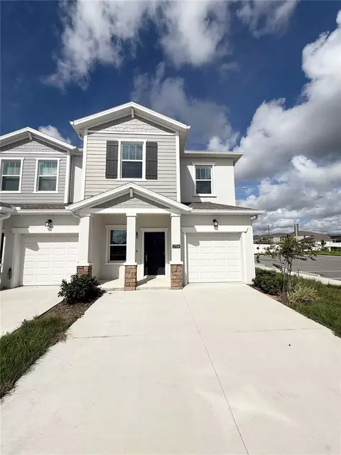 2704 Pierr St, Davenport, FL 33837