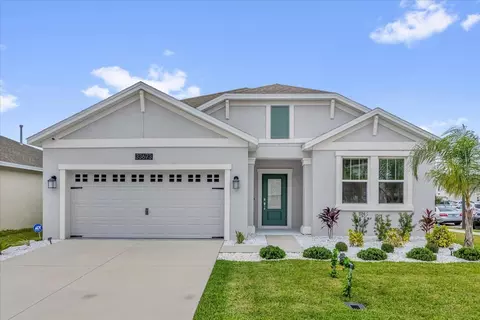 33673 Sky Blossom Cir, Leesburg, FL 34788