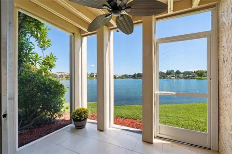 534 Orange Dr #11, Altamonte Springs, FL 32701