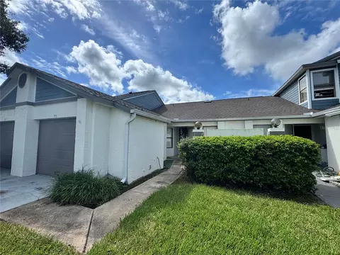 99 Lakepointe Cir, Kissimmee, FL 34743