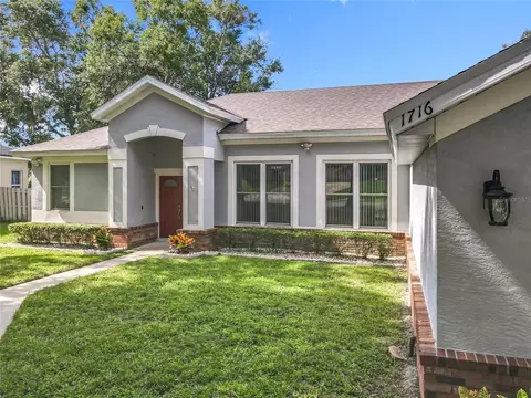 Exterior - 1716 Sparkling Water Cir, Ocoee, FL 34761 photo 8 of 17