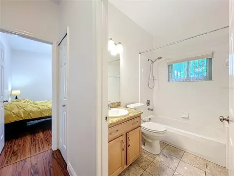 Bath - 1716 Sparkling Water Cir, Ocoee, FL 34761 photo 1 of 4