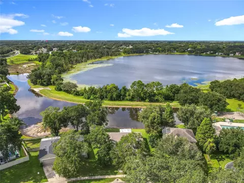 View/Area - 1716 Sparkling Water Cir, Ocoee, FL 34761 photo 2 of 14