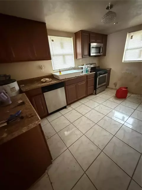 Kitchen - 240 Washington Pl, Ormond Beach, FL 32174 photo 1 of 1