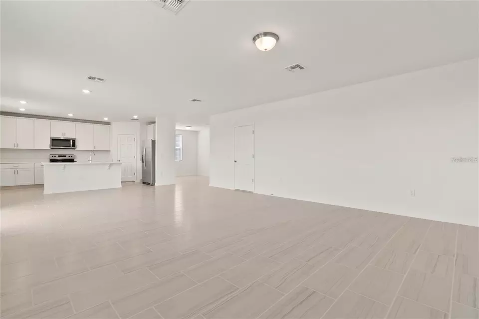 Living - 4848 Rigging St, Haines City, FL 33844 photo 1 of 4