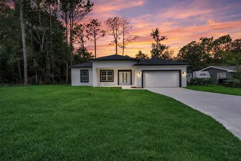 10932 N Frantz Ave, Citrus Springs, FL 34434