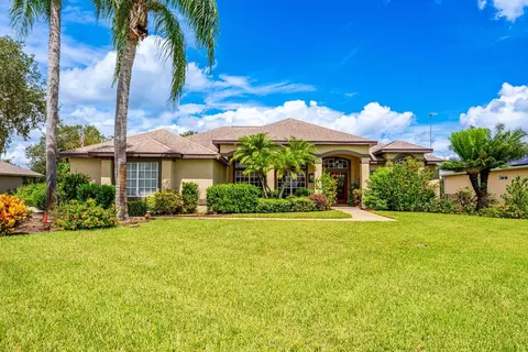 212 Alexandra Woods Dr, Debary, FL 32713