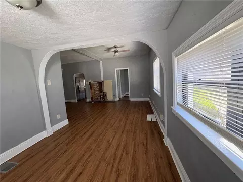 Living - 433 Pennsylvania Ave, Saint Cloud, FL 34769 photo 2 of 2