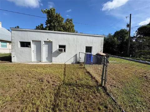 Exterior - 433 Pennsylvania Ave, Saint Cloud, FL 34769 photo 9 of 10
