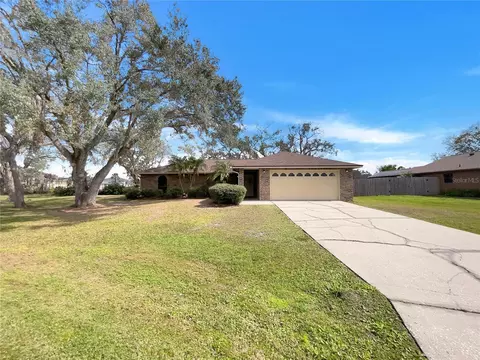 5030 Creekview Ln, Lakeland, FL 33811