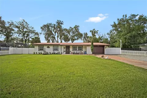 427 W Lakeview Ave, Lake Mary, FL 32746