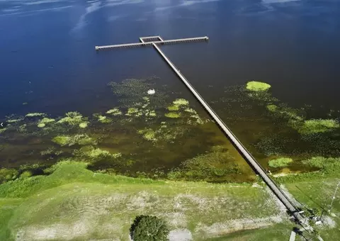 13 Indian Lake Dr, Indian Lake Estates, FL 33855