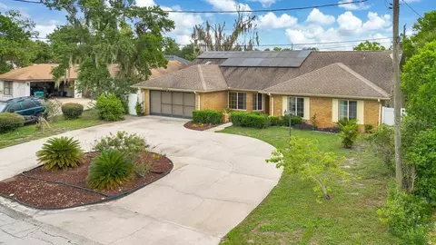 1341 W Portillo Dr, Deltona, FL 32725