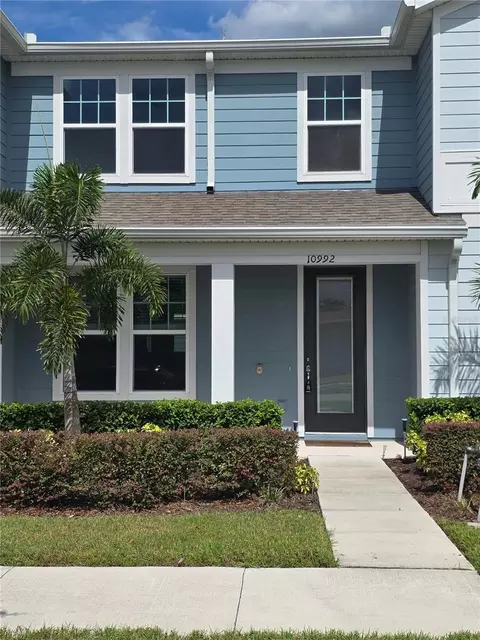 10992 Leafshore Loop, Orlando, FL 32829 photo 1