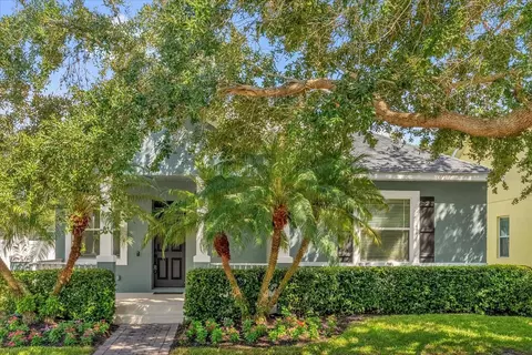 6864 Helmsley Cir, Windermere, FL 34786