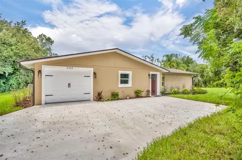 5762 Sheryl Anita St, Oviedo, FL 32765