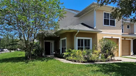8202 Down Royal Rd, Tampa, FL 33610